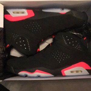 Men’s 6 Retro size 16